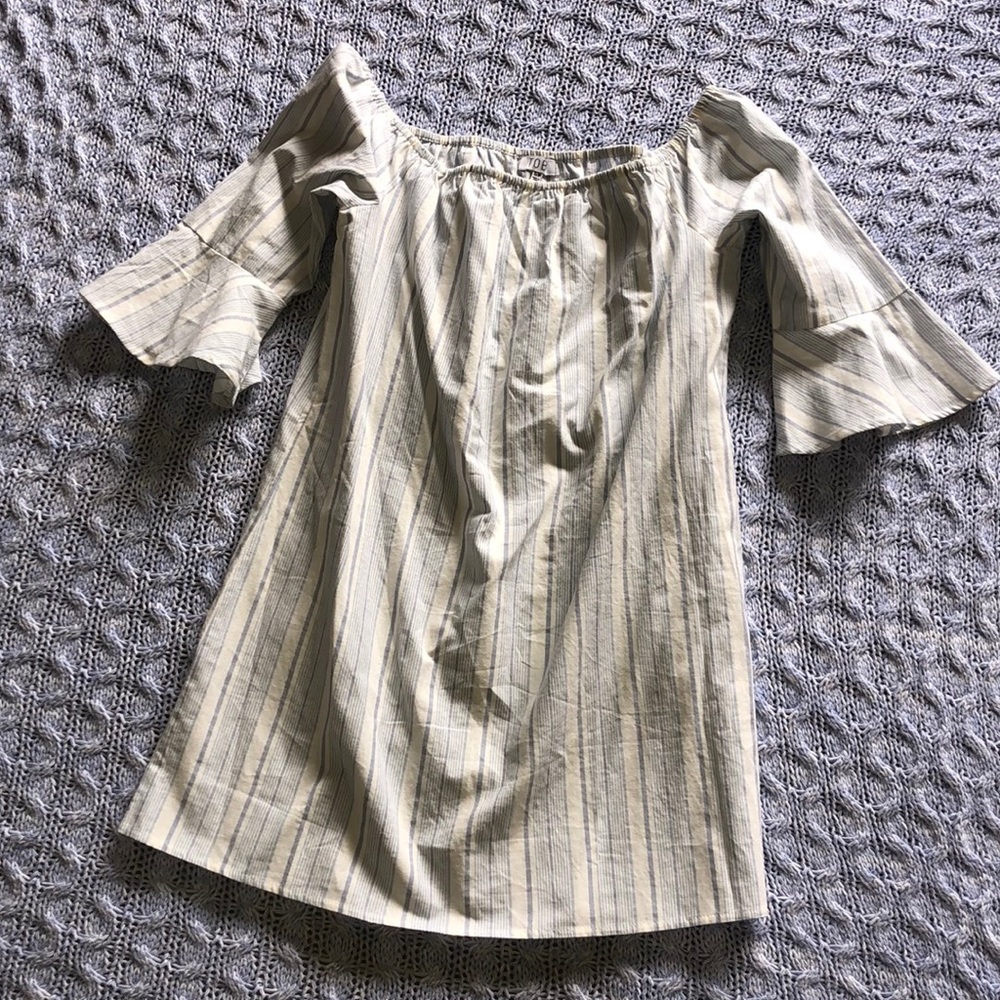 TOBI light blue and white sundress